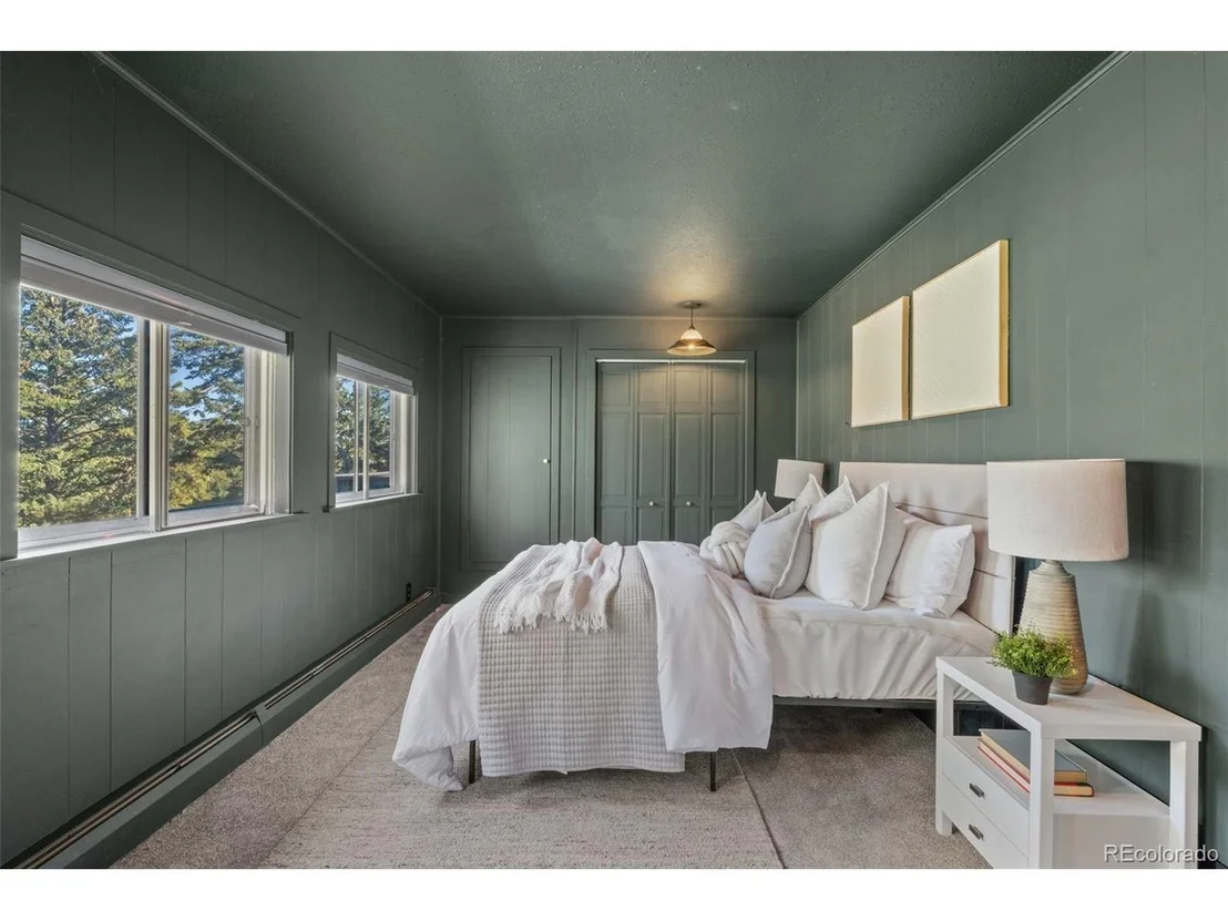 Photo of 5886 High Dr