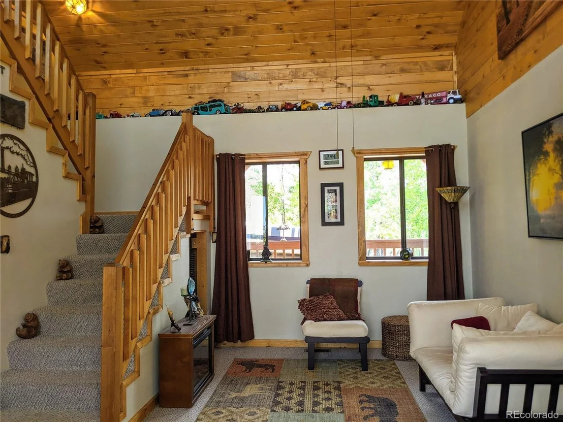 Photo of 1168 Bowstring Rd