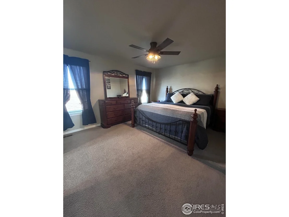 Photo of 1202 Coyote Ln