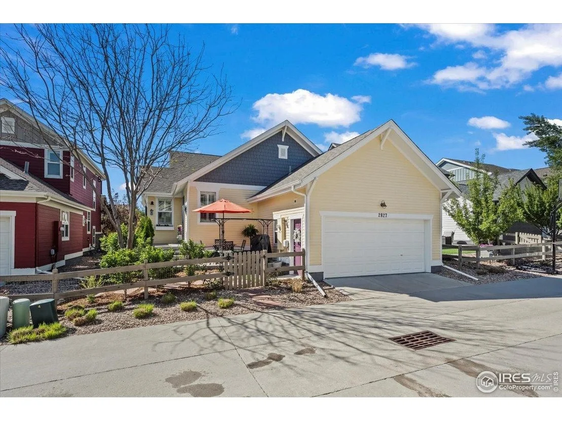 Photo of 2827 Twin Lakes Cir