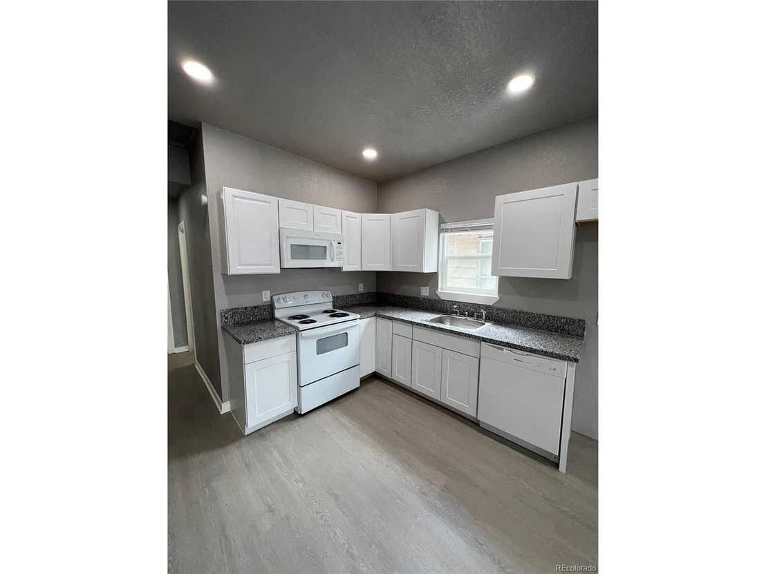 Photo of 4638 Logan St