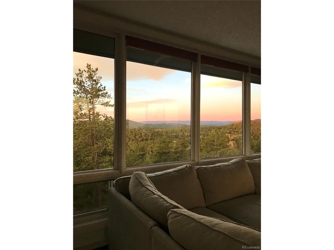 Photo of 10354 Georgia Cir