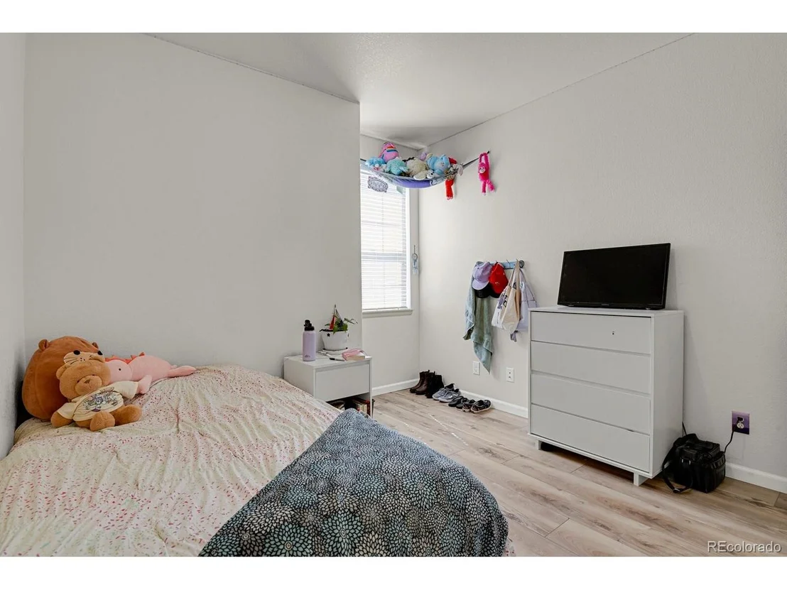 Photo of 133 Naples St