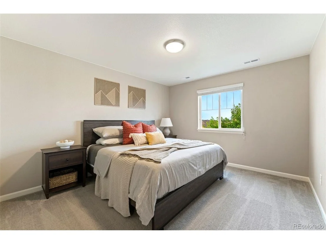 Photo of 1178 Mcmurdo Cir