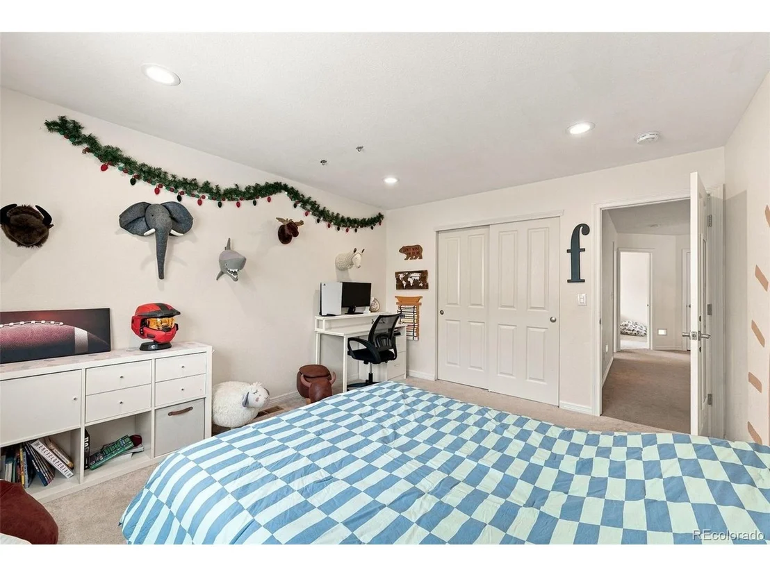 Photo of 10670 Singleleaf Ct