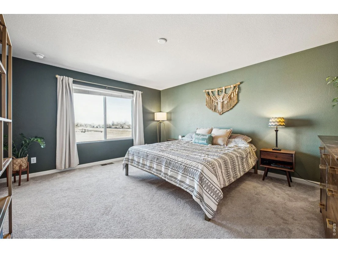 Photo of 376 Country Rd