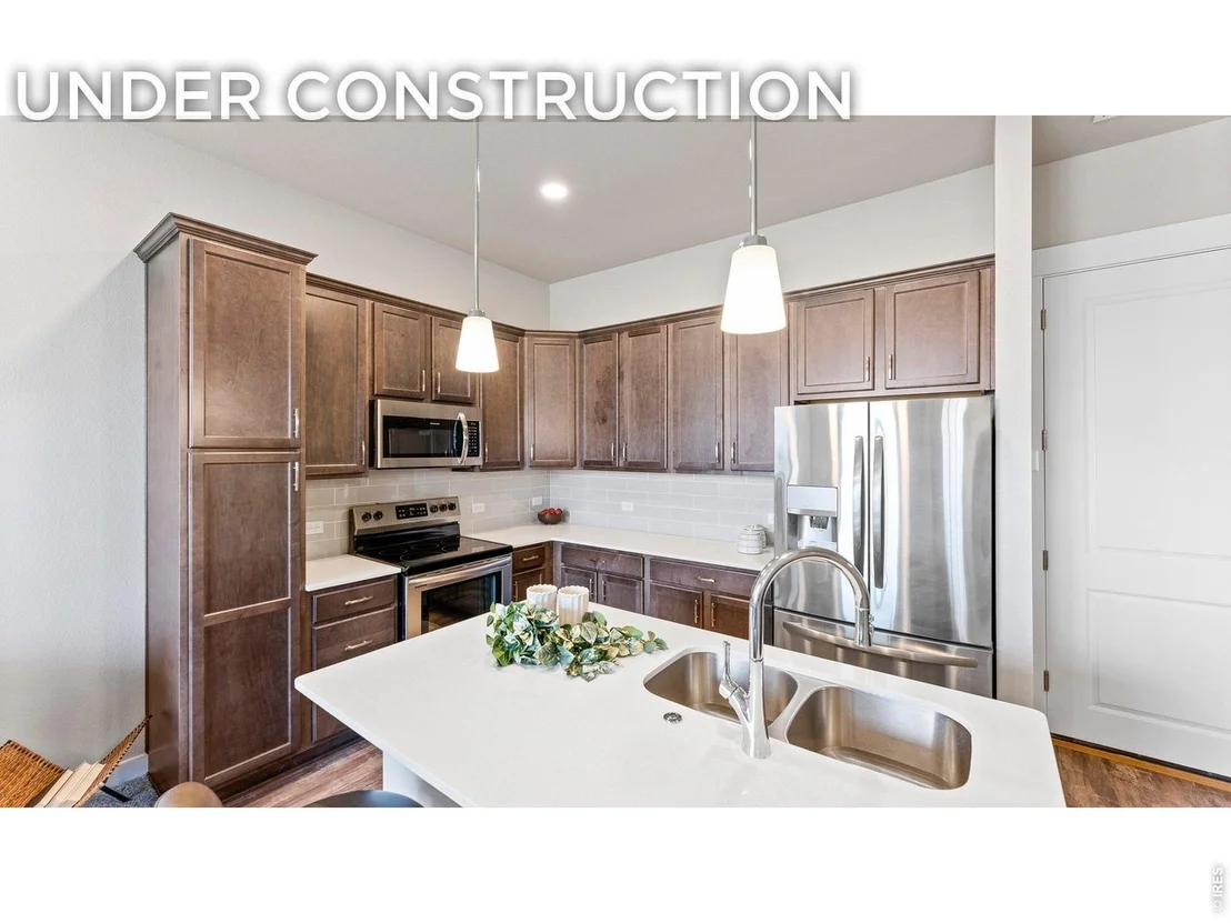 Photo of 6796 Maple Leaf Dr