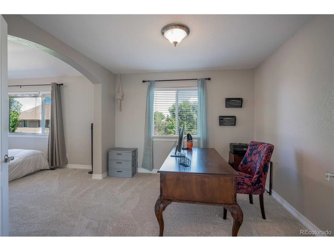 Photo of 10062 Deerfield St