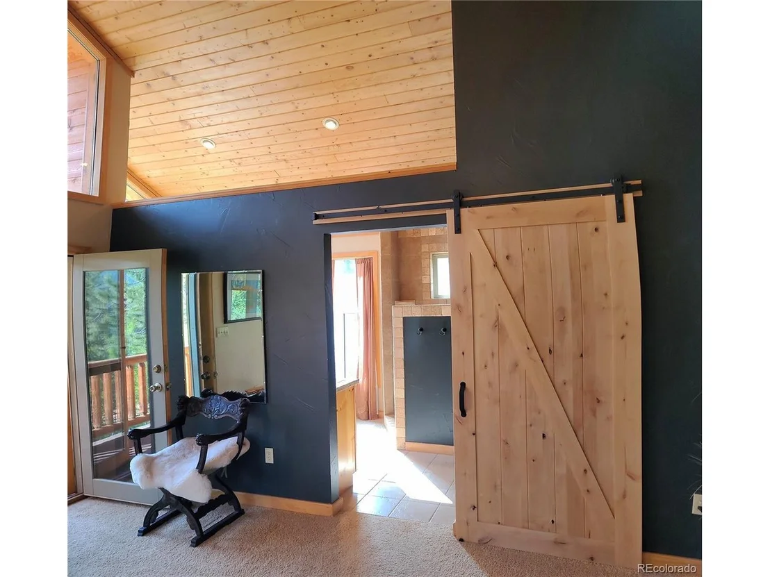 Photo of 277 Rustlers Rd