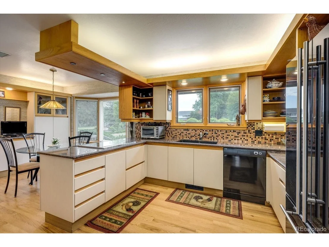 Photo of 2159 Stonehenge Cir