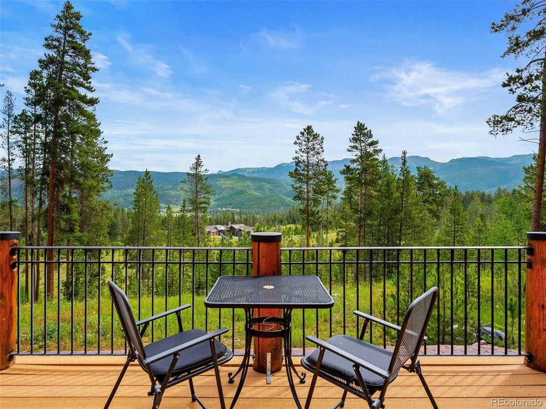 Photo of 1254 Sunset Drive