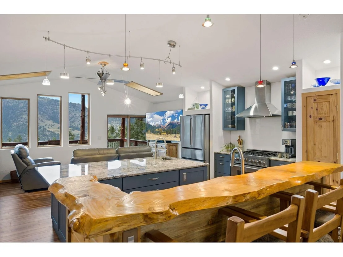 Photo of 1005 Estes Park Estates Dr