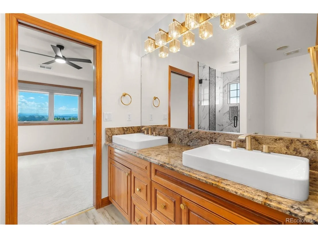 Photo of 5129 Shade Tree Ln