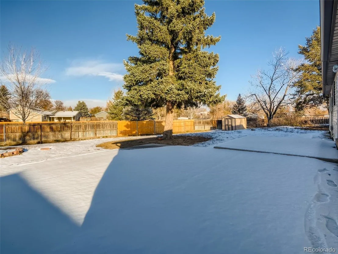 Photo of 10975 Birch Dr