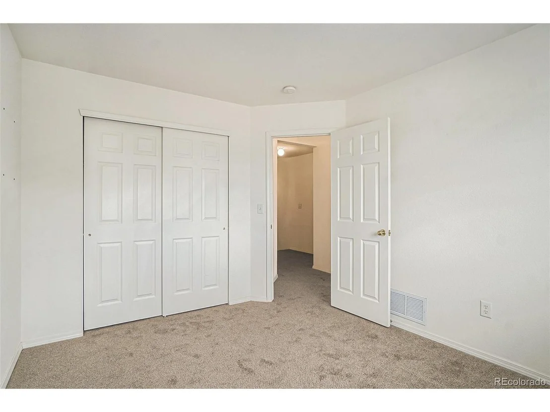 Photo of 6520 Stagecoach Ave