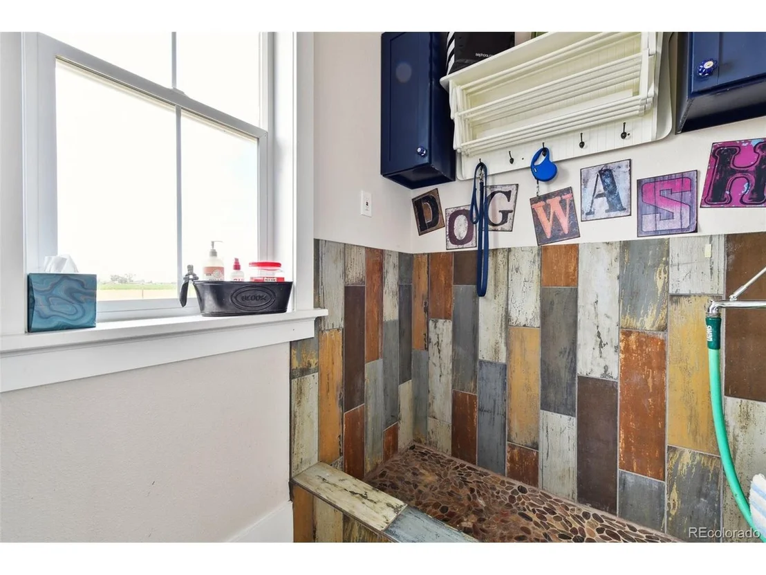 Photo of 6261 County Road 41