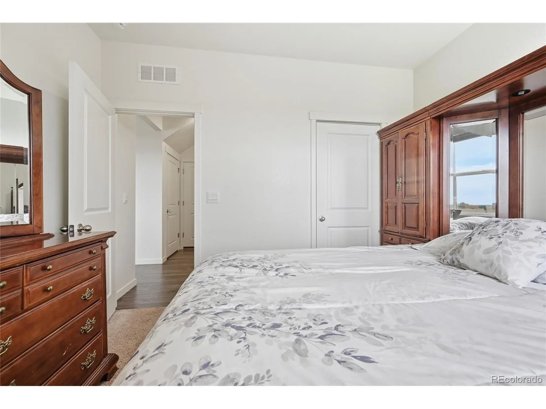 Photo of 281 Raven Ln
