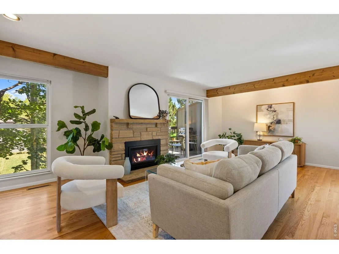 Photo of Unit D at 1325 Bear Mountain Dr
