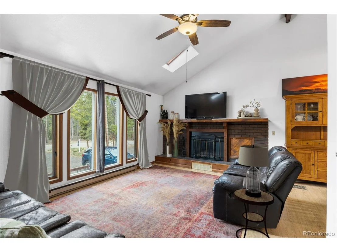 Photo of 356 Augusta Dr
