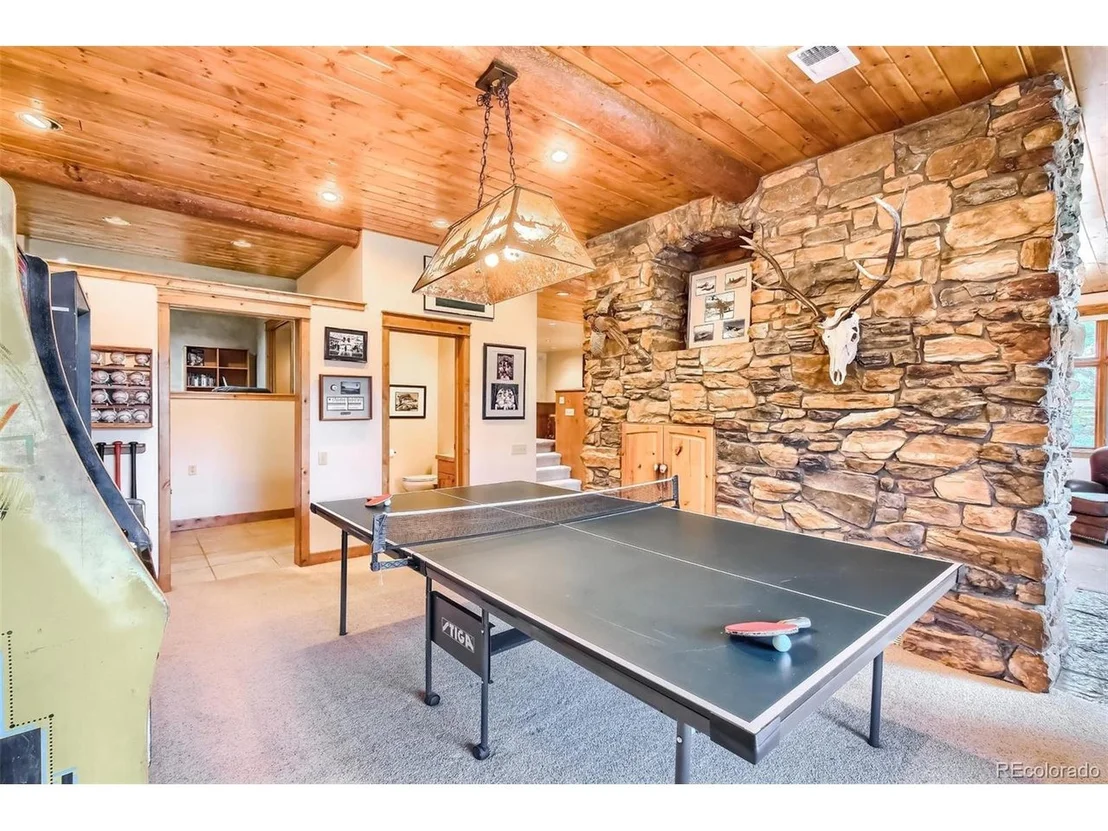Photo of 5335 Pine Ridge Rd