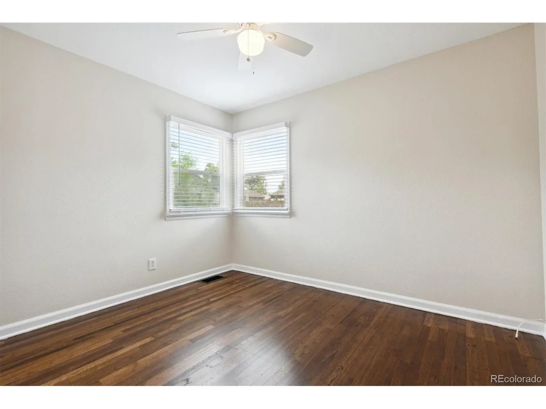 Photo of 1160 Wabash St