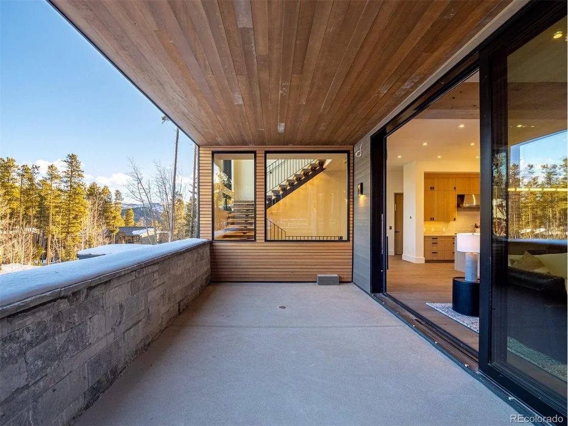 Photo of 27 Boulder Cir