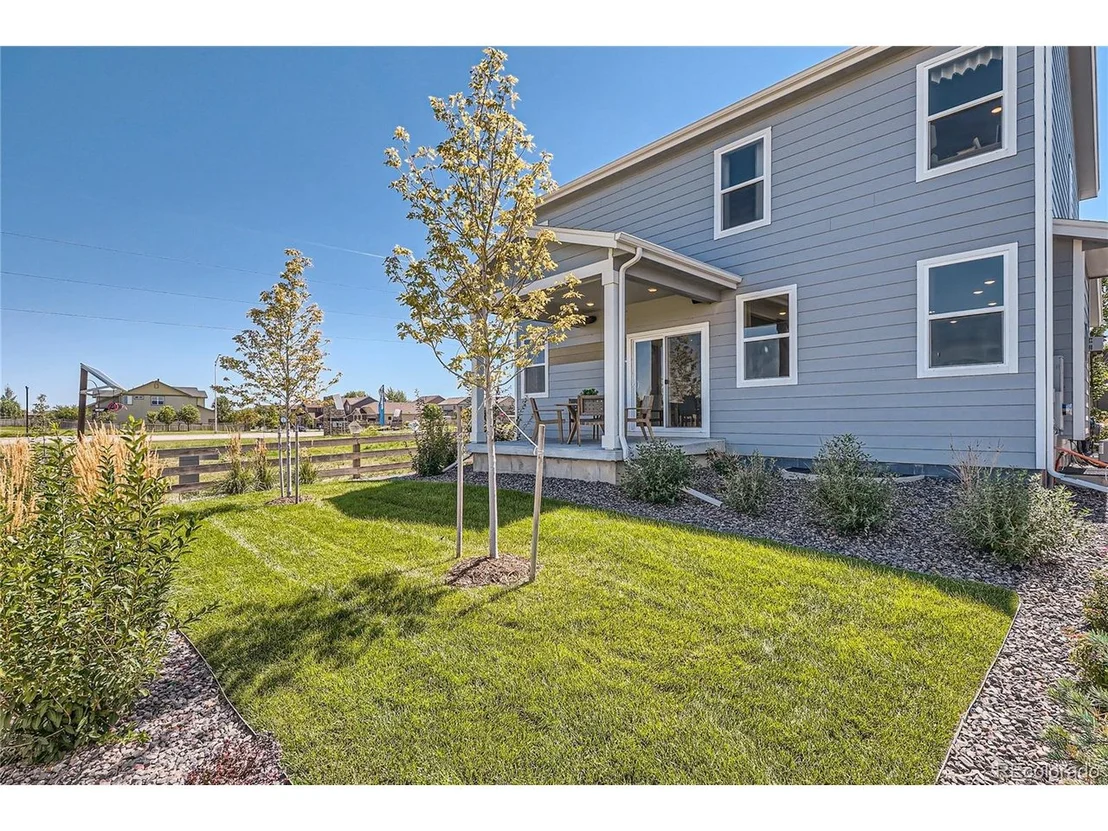 Photo of 4997 Thistle Dr