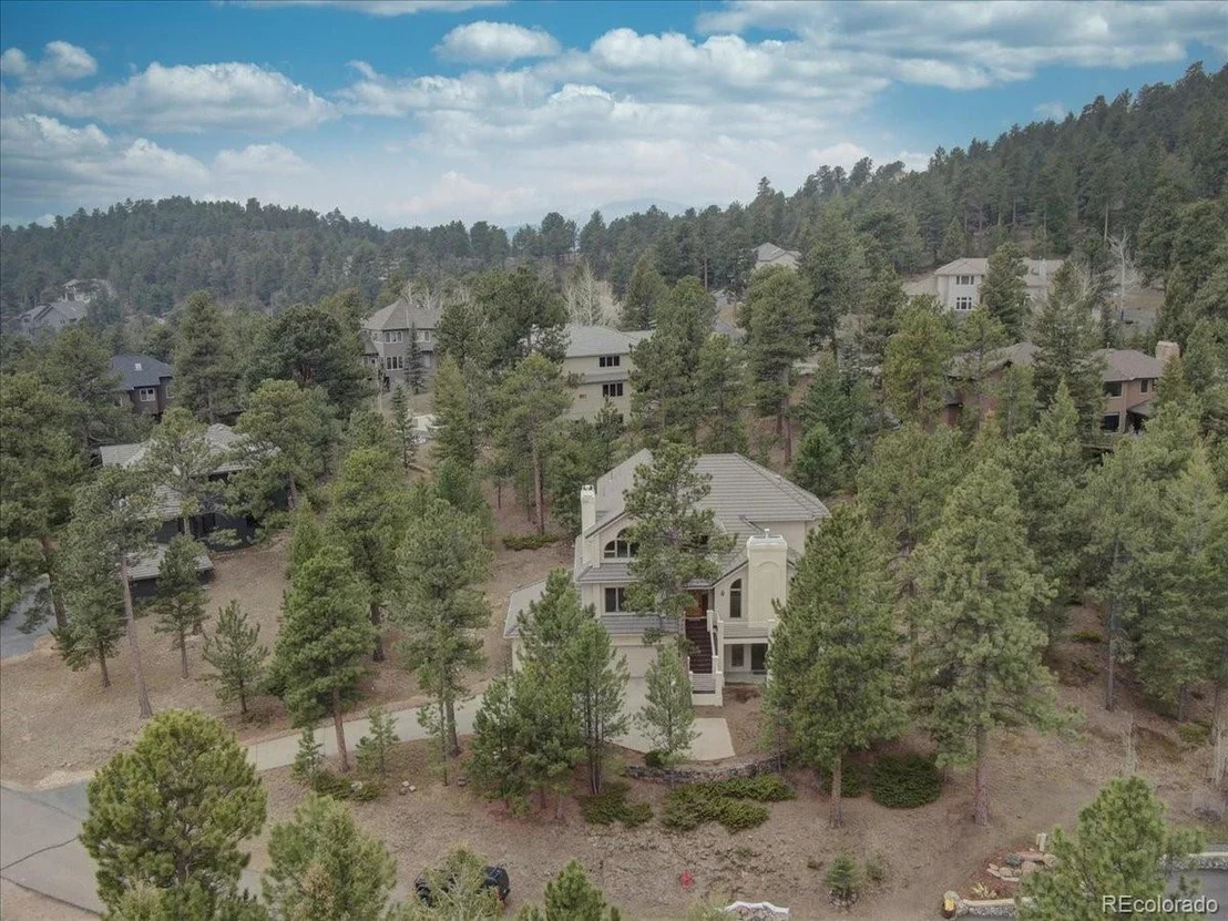 Photo of 1627 Marmot Ln