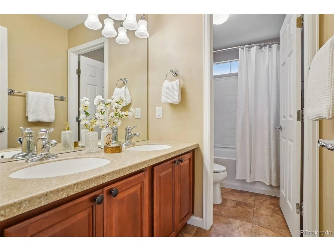 Photo of 2605 Gray Wolf Loop