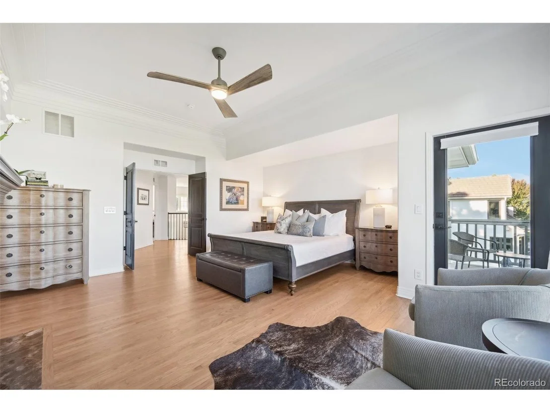 Photo of 8521 Colonial Dr