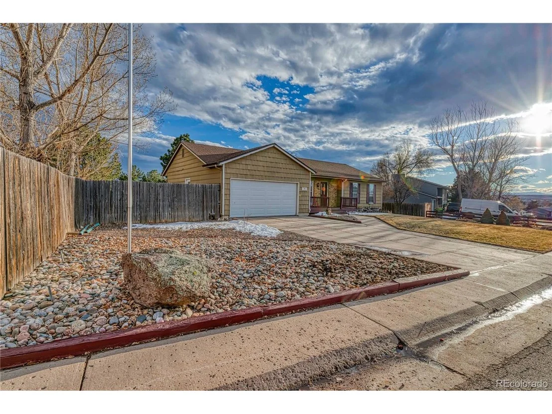 Photo of 6812 Blue Jay Dr