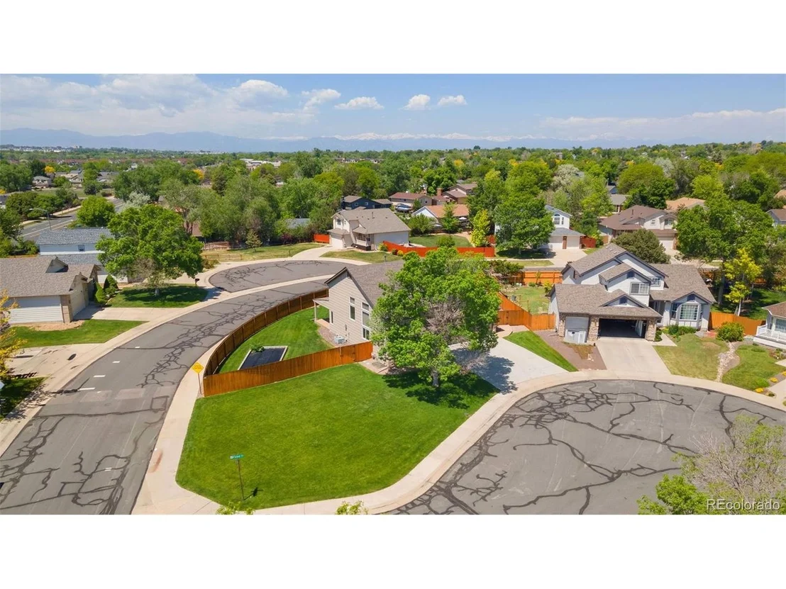 Photo of 12814 Forest Cir