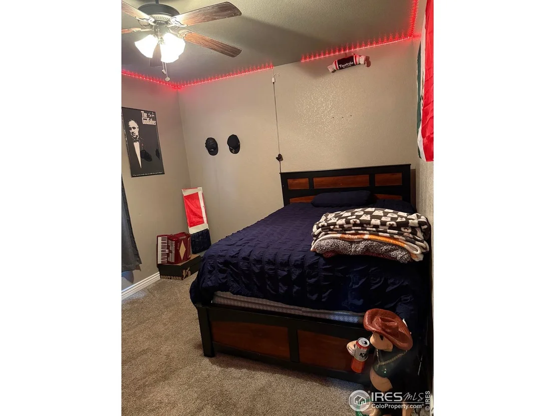 Photo of 419 E 3rd Ave