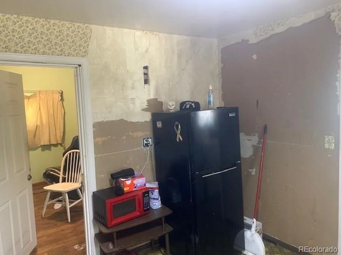 Photo of 221 4th St
