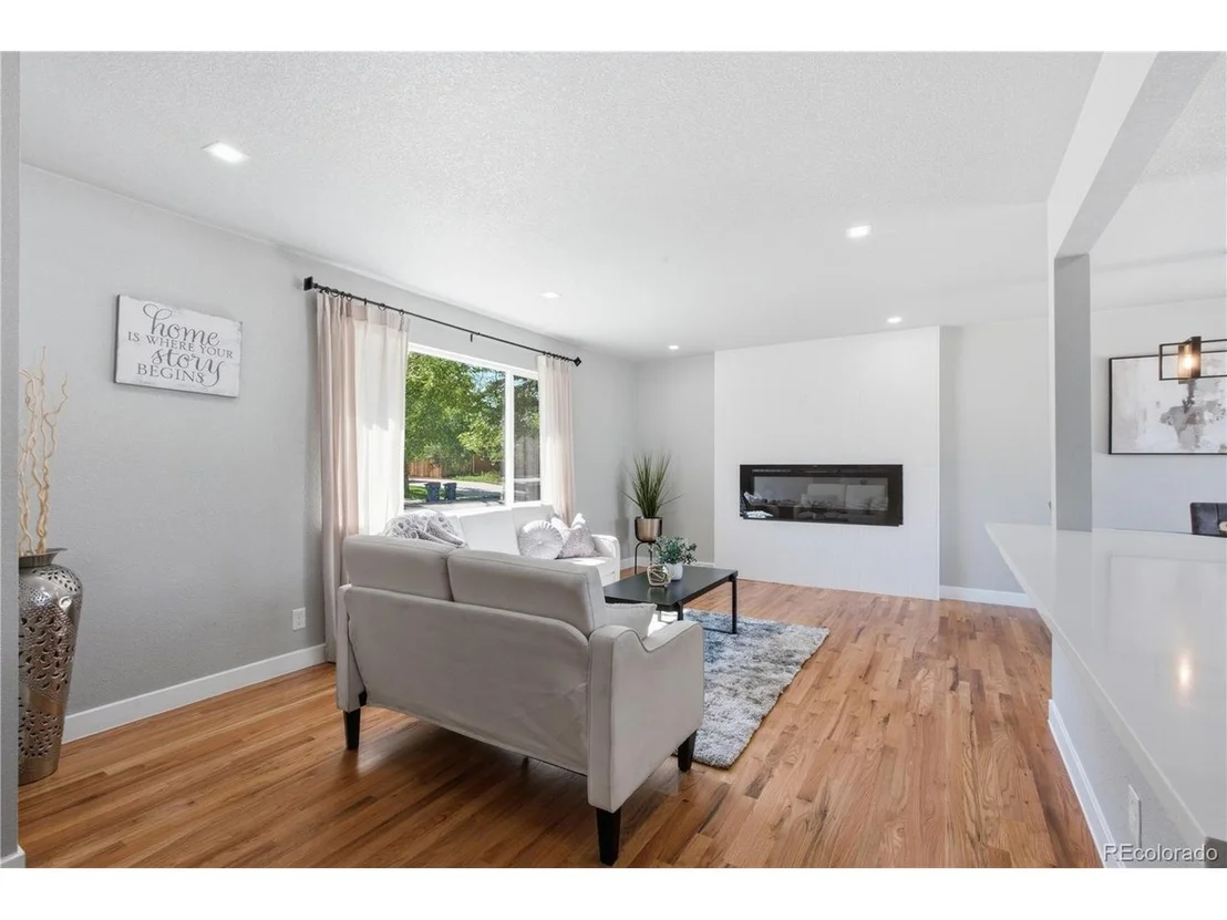 Photo of 950 Laurel St
