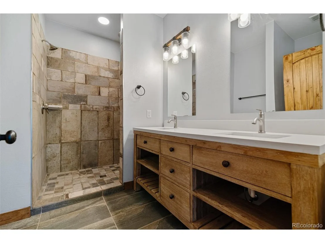 Photo of 49 Stellar Jay Way