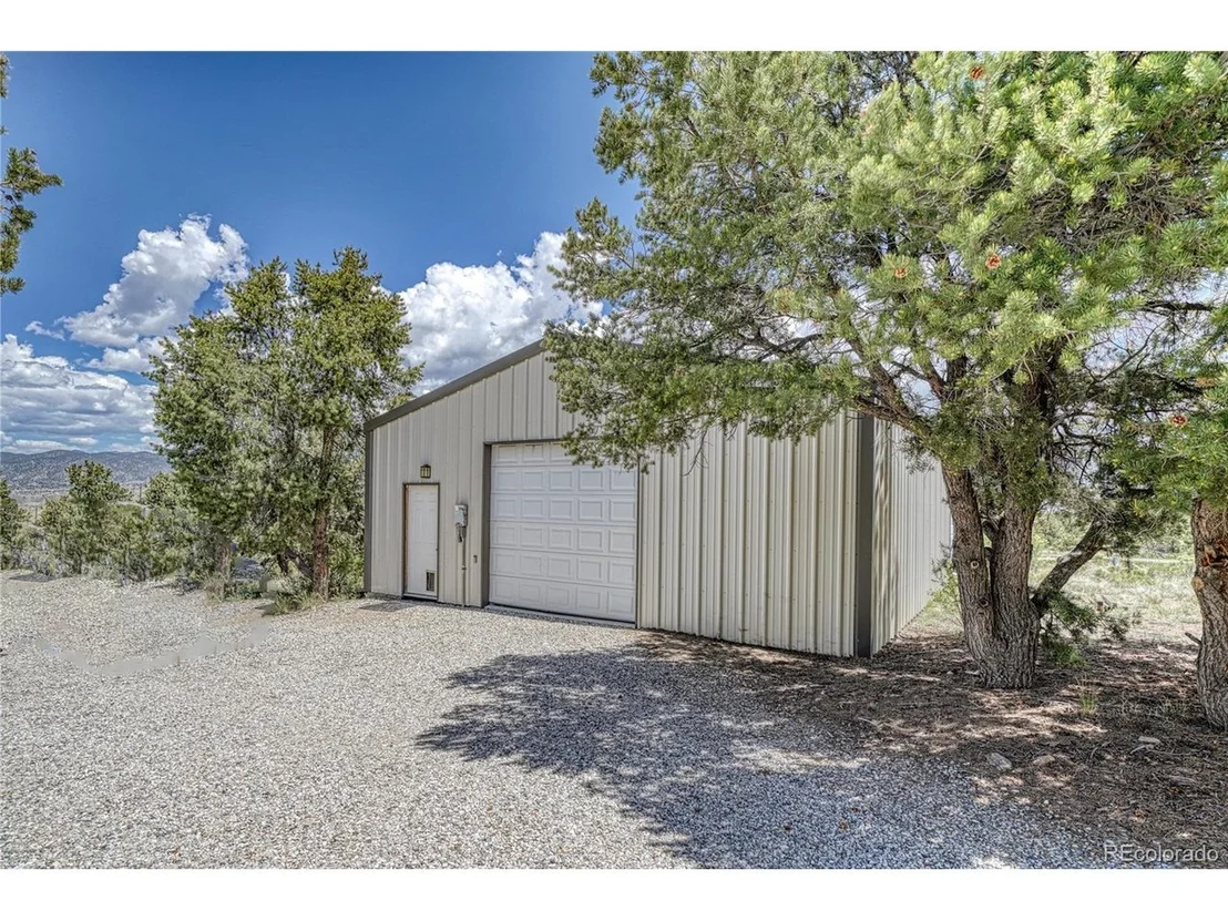 Photo of 6375 Terrace Ln