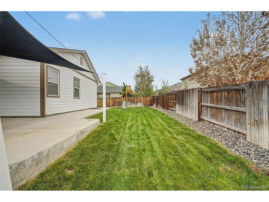 Photo of 9526 Dexter Ln