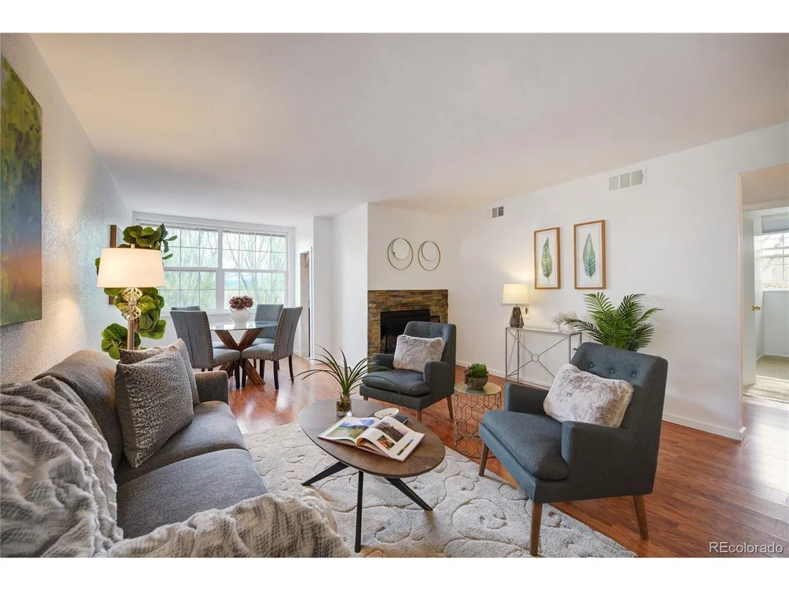 Photo of Unit J35 at 3250 Oneal Cir