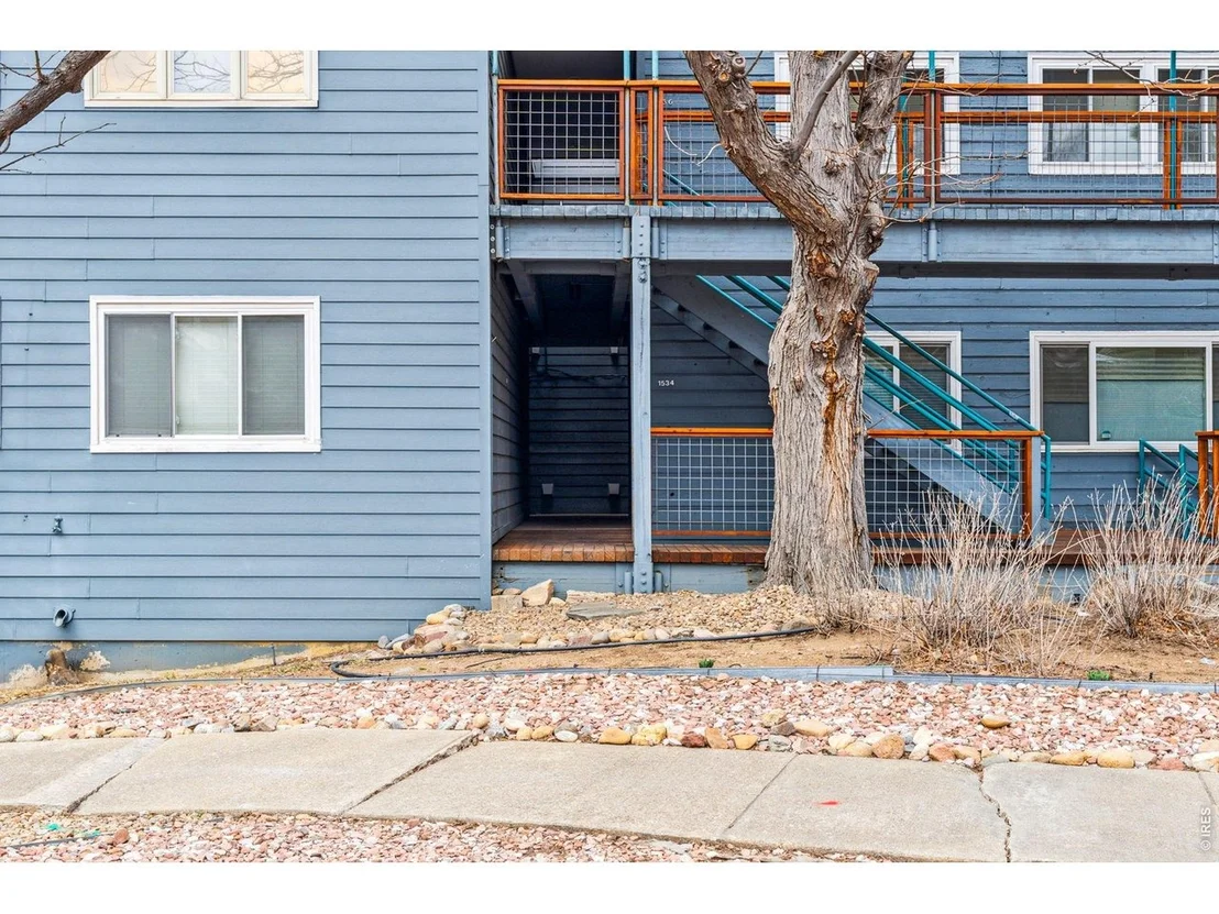 Photo of 1534 Bradley Dr