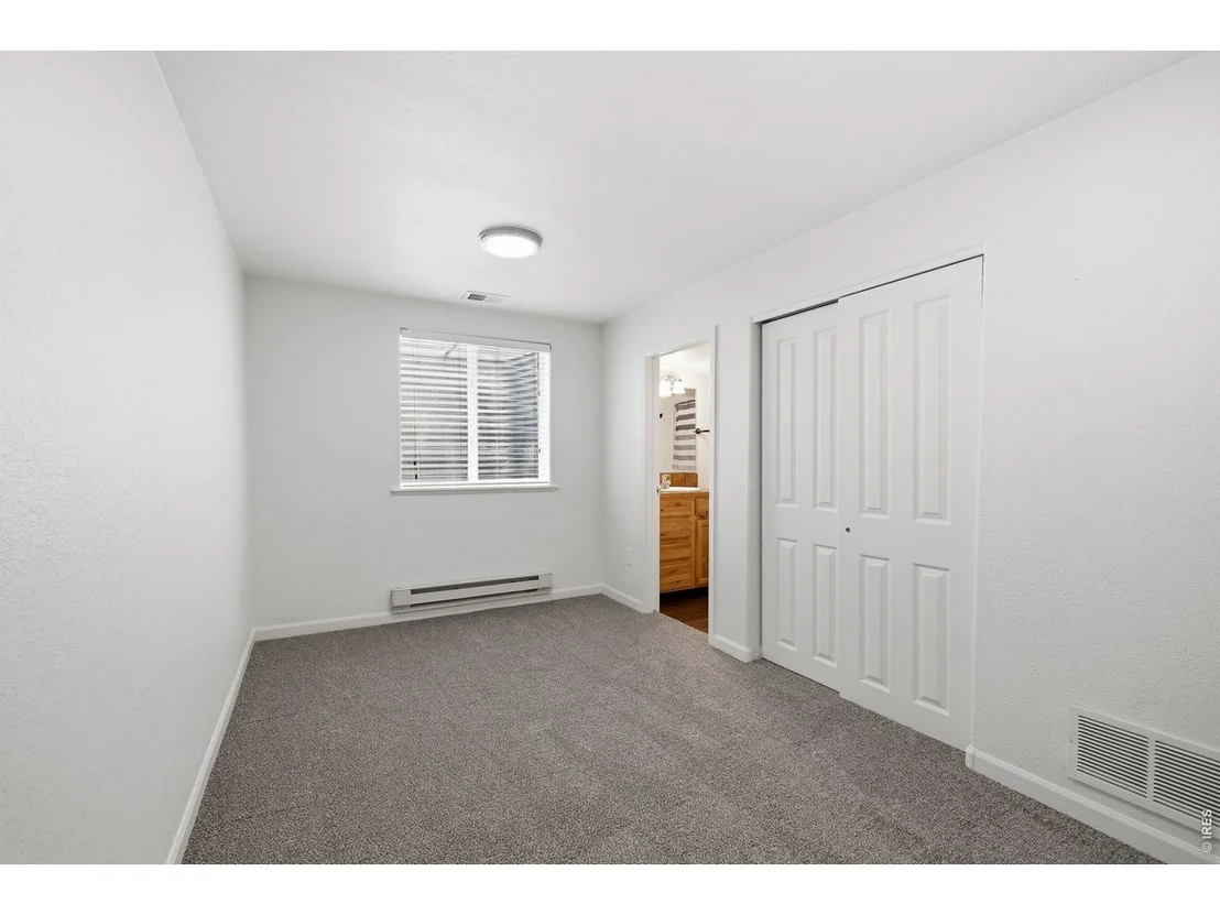 Photo of 1709 Green River Dr