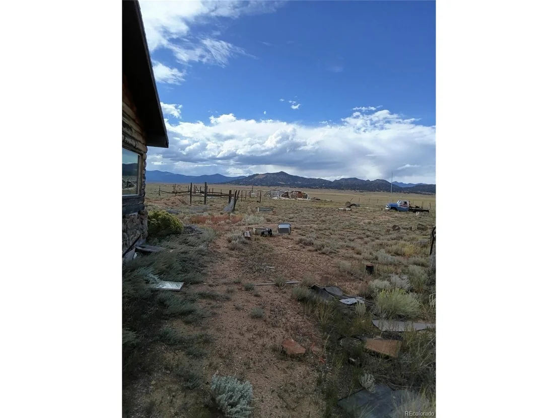 Photo of 27495 Red Cloud Ave