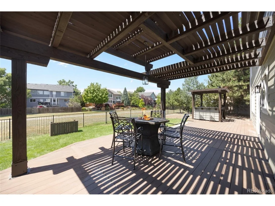 Photo of 1104 Ridgeview Cir