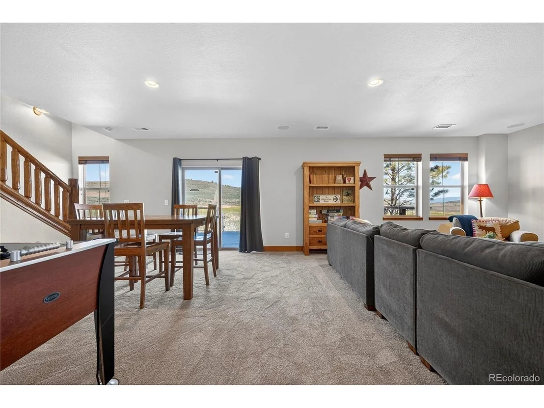 Photo of 150 Fairview Ln