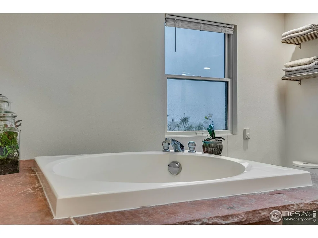 Photo of 435 Quartz Way