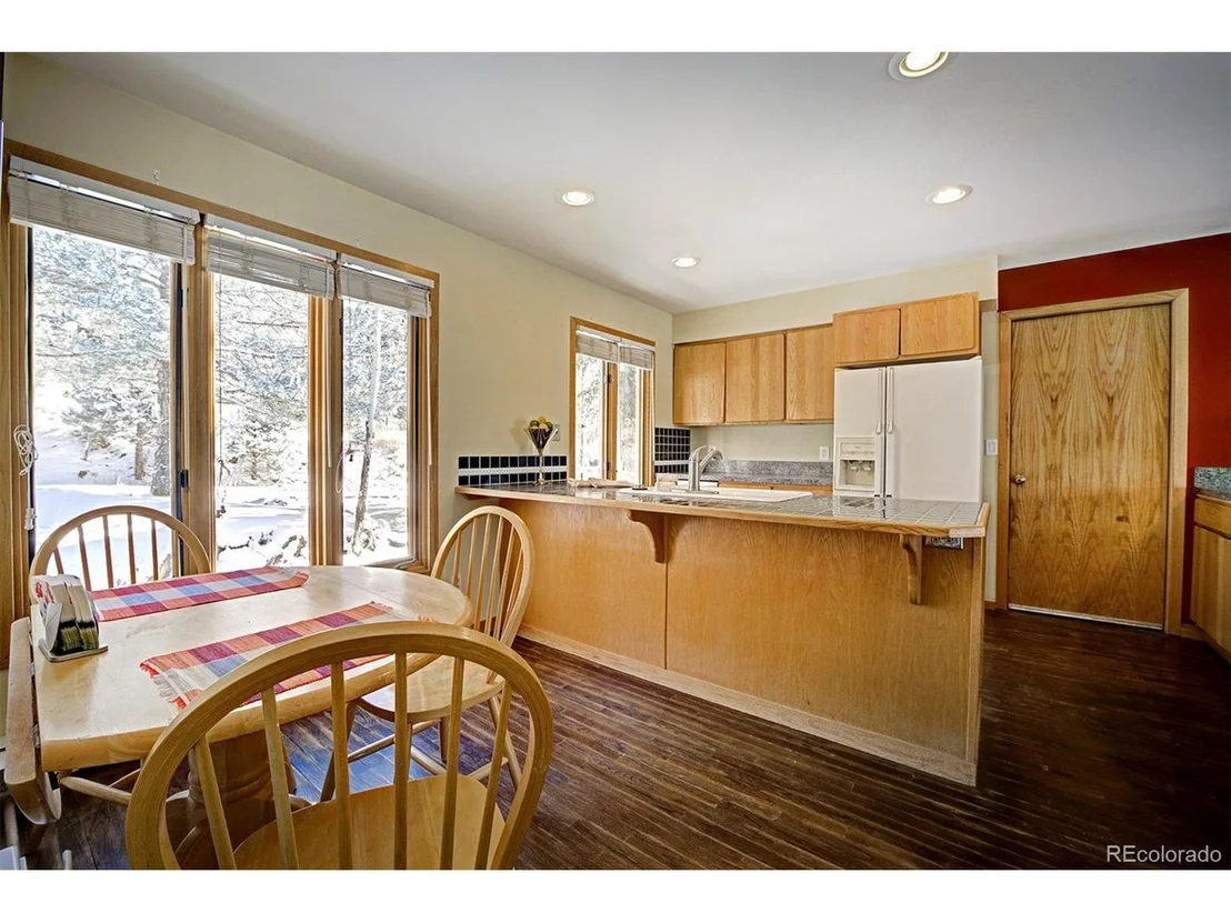 Photo of 2471 Pinehurst Dr