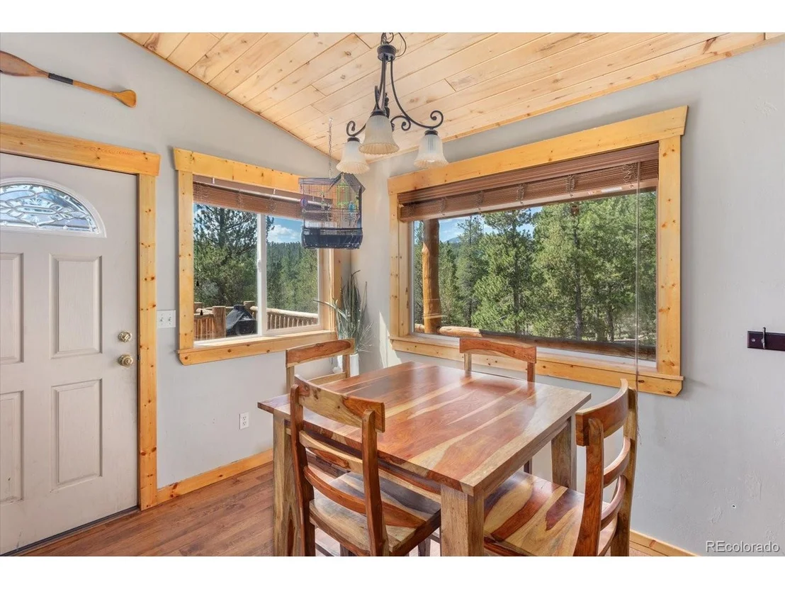 Photo of 217 Peak View Dr