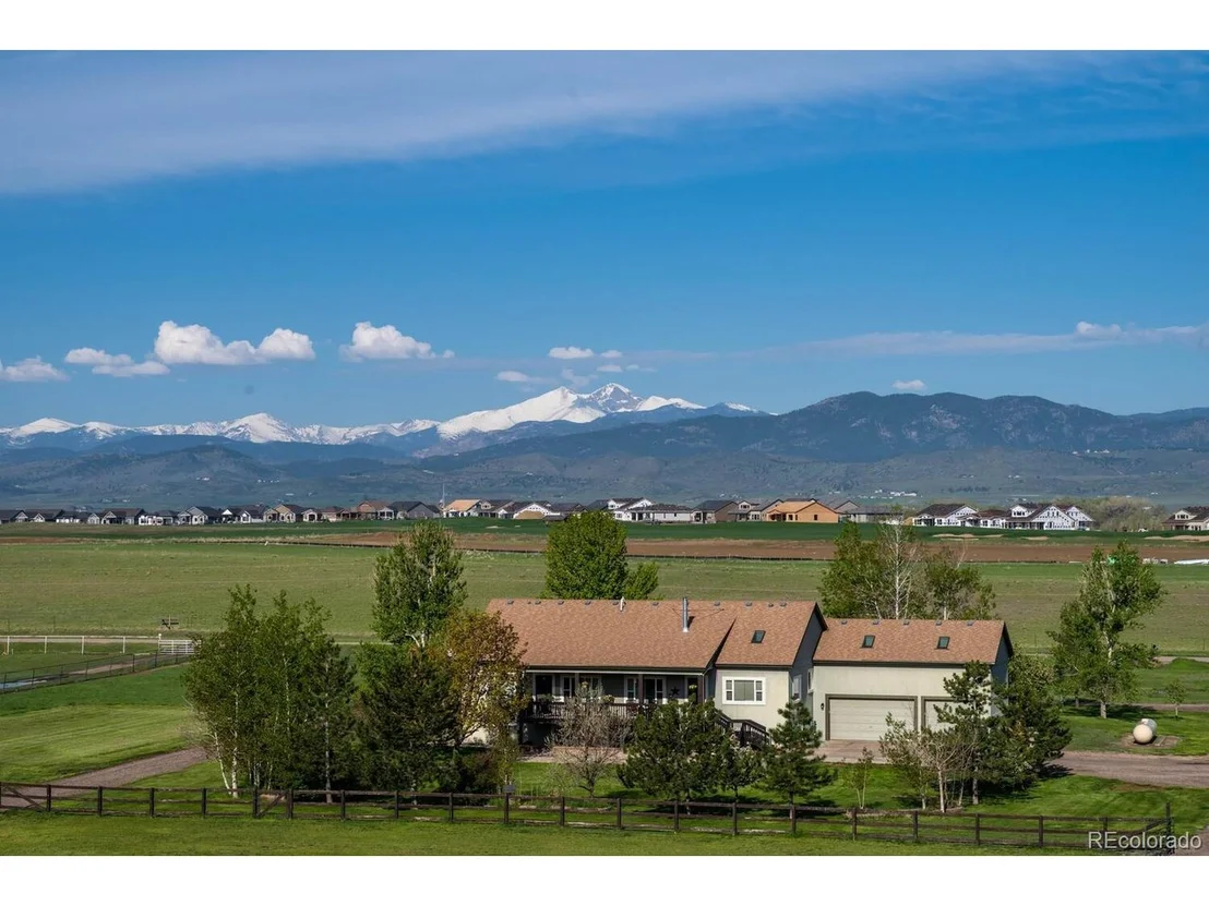 Photo of 3443 Curlew Dr