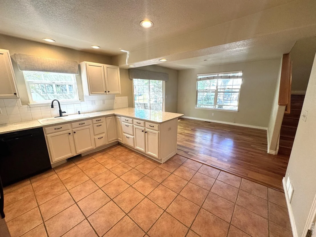 Photo of 1202 Della St