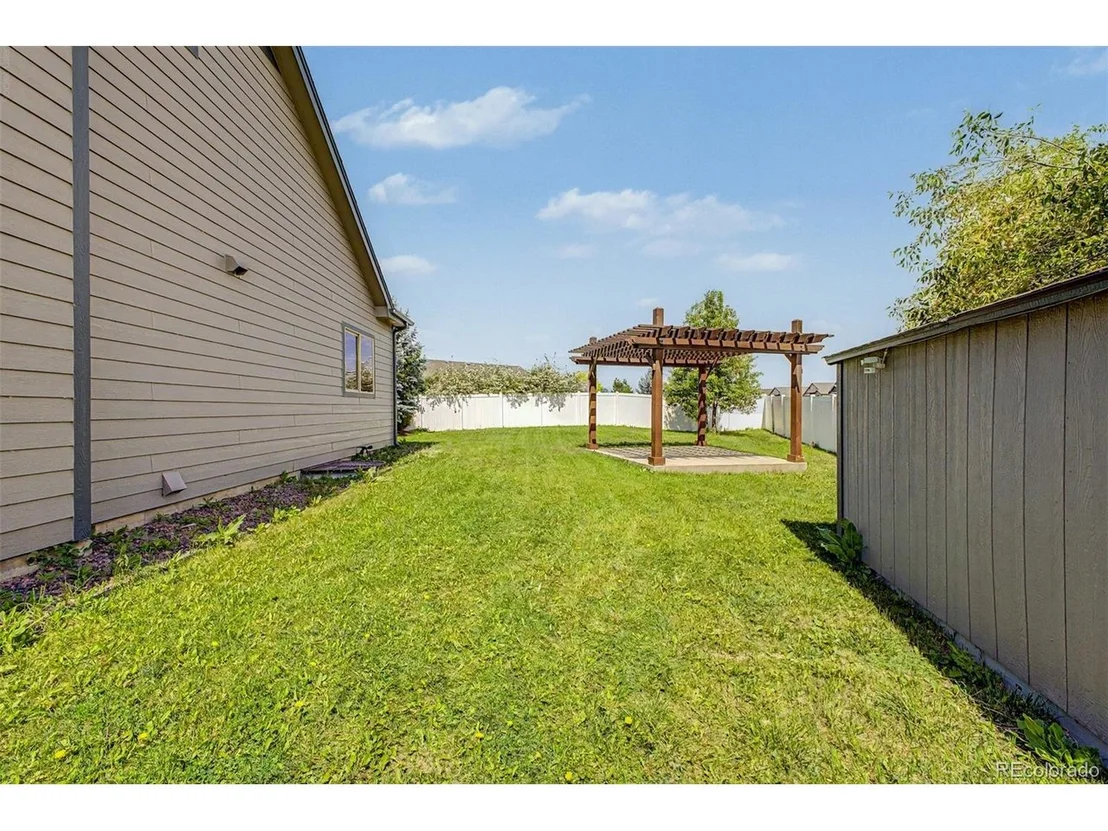 Photo of 652 Sundance Dr